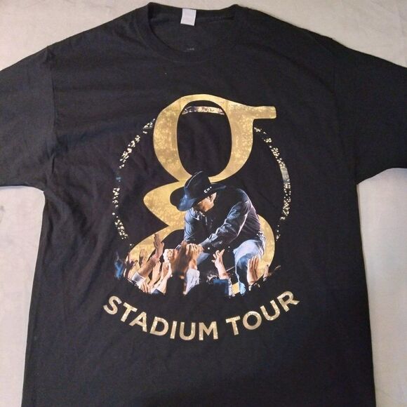 Garth Brooks Stadium Tour T-Shirt - Picture 1 of 6
